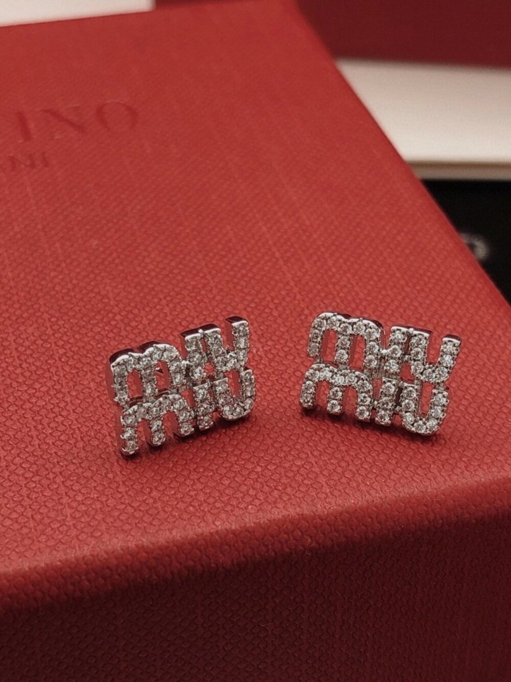 Miu Miu Mini Diamond Stud Earrings - Picture 6 of 9